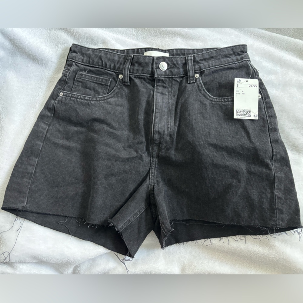 NWT H&M Black Cutoff Shorts